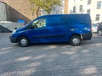 Gebraucht Citroën Jumpy 128 PS (94 kW) 2014 Blau Van / Kleinbus