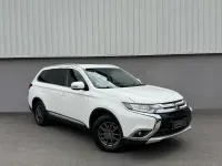 Gebraucht Mitsubishi Outlander Edition 150 PS (110 kW) 2017 Weiß SUV