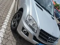 Gebraucht Mercedes ML320 224 PS (164 kW) 2009 Silber SUV