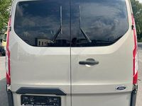 Second-hand Ford Transit Trend 131 CP (96 kW) 2017 Argintiu Break