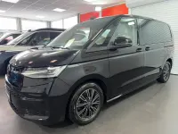 Gebraucht VW Multivan 150 PS (110 kW) 2024 Deep black Van / Kleinbus
