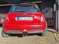 Usata Mini Cooper S 180 CV (132 kW) 2005 Rosso Utilitaria