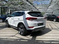Gebraucht Hyundai Tucson 177 PS (130 kW) 2017 Weiß SUV