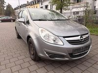 Gebraucht Opel Corsa Selection 69 PS (50 kW) 2010 Silbersee/perl silber (m2) Kleinwagen