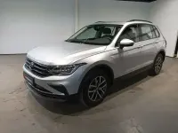 Gebraucht VW Tiguan Life 150 PS (110 kW) 2023 Silber SUV