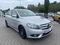 Gebraucht Mercedes B180 122 PS (89 kW) 2013 Silber Van / Kleinbus