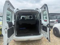 Gebraucht Dacia Dokker Celebration 90 PS (66 kW) 2015 Van / Kleinbus