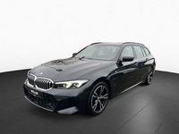 Gebraucht BMW 320 M Sport 184 PS (135 kW) 2023 Black sapphire (schwarz) Kombi