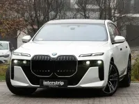 Gebraucht BMW 740 M Sport 299 PS (219 kW) 2025 Weiß Limousine