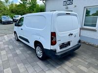 Gebraucht Opel Combo Edition 102 PS (75 kW) 2019 Weiß Van / Kleinbus