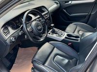 Gebraucht Audi A4 Ambition 177 PS (130 kW) 2013 Grau Kombi