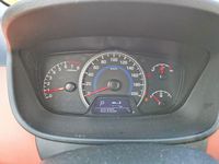 Gebraucht Hyundai i10 Trend 67 PS (49 kW) 2016 Grau Kleinwagen