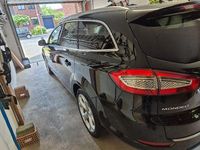 Gebraucht Ford Mondeo Titanium X 163 PS (119 kW) 2013 Schwarz Kombi