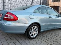 Gebraucht Mercedes CLK240 170 PS (125 kW) 2004 Blau Coupé