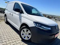 Second-hand VW Caddy 122 CP (89 kW) 2024 Alb Monovolum