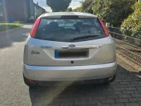Gebraucht Ford Focus 100 PS (73 kW) 2000 Silber Kleinwagen