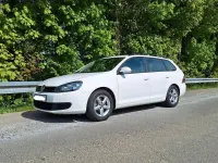 Gebraucht VW Golf VI Comfortline 105 PS (77 kW) 2013 Weiß Kombi