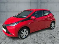 Gebraucht Toyota Aygo X-play 69 PS (50 kW) 2017 Andere farbe Kleinwagen