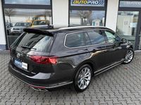 Gebraucht VW Passat R-line 190 PS (139 kW) 2020 Grau Limousine