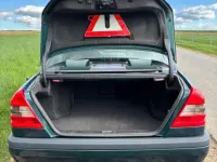 Gebraucht Mercedes C180 Classic 122 PS (89 kW) 1996 Grün Limousine