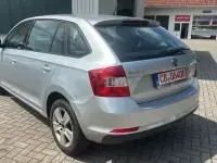 Gebraucht Skoda Rapid Ambition 90 PS (66 kW) 2016 Silber Kleinwagen