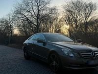 Gebraucht Mercedes E350 265 PS (194 kW) 2012 Coupé