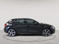 Gebraucht Audi A3 Sport 116 PS (85 kW) 2023 Brillantschwarz Limousine