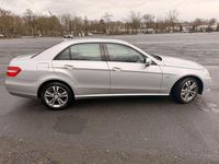 Gebraucht Mercedes E250 Elegance 204 PS (150 kW) 2009 Silber Limousine