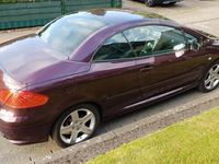 Gebraucht Peugeot 307 CC 136 PS (100 kW) 2004 Rot metallic Cabrio