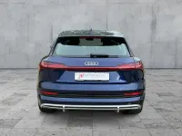 Gebraucht Audi e-tron S-Line 300 kW (408 PS) 2022 Navarrablau metallic SUV