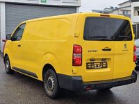 Gebraucht Peugeot Expert 122 PS (89 kW) 2019 Lackierung gelb ral 1023/typ a Van