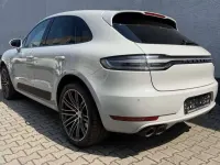 Gebraucht Porsche Macan 354 PS (260 kW) 2021 Schwarz SUV