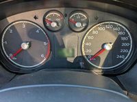 Gebraucht Ford Focus 109 PS (80 kW) 2005 Silber Kombi