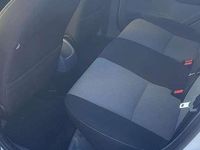 Gebraucht Ford Focus Style 101 PS (74 kW) 2011 Weiß Kleinwagen