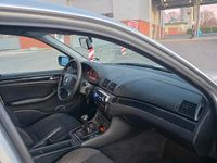 Gebraucht BMW 320 150 PS (110 kW) 2000 Silber Limousine