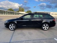 Gebraucht Skoda Octavia Ambition 150 PS (110 kW) 2018 Schwarz Kombi