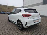 Gebraucht Mitsubishi Colt Plus 67 PS (49 kW) 2024 Antarktisweiß Limousine