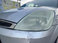Gebraucht Ford Fiesta 59 PS (43 kW) 2005 Silber Kleinwagen