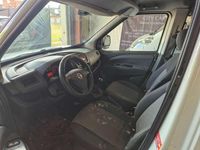 Gebraucht Fiat Doblò Basis 90 PS (66 kW) 2013 Colore esterno (weiß) Van / Kleinbus