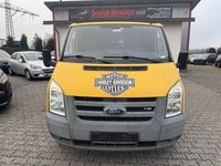 Usado Ford Transit 101 HP (74 kW) 2008 Amarelo Monovolume