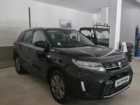 Gebraucht Suzuki Vitara Comfort 129 PS (94 kW) 2025 Schwarz SUV