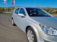 Gebraucht Opel Astra Catch Me 116 PS (85 kW) 2007 Silber Limousine