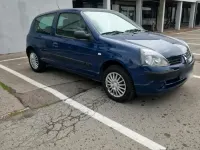 Gebraucht Renault Clio Authentique 58 PS (42 kW) 2004 Blau Kleinwagen