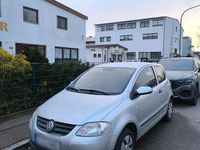 Gebraucht VW Fox 54 PS (39 kW) 2006 Grau Kleinwagen