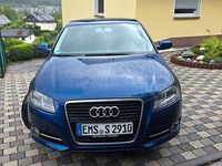 Gebraucht Audi A3 Ambiente 105 PS (77 kW) 2010 Blau Limousine