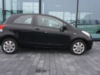 Gebraucht Toyota Yaris Cool 101 PS (74 kW) 2010 Schwarz Limousine