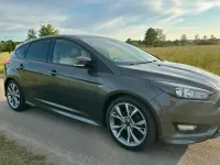 Używany Ford Focus ST-Line 182 KM (133 kW) 2018 Szary Sedan/Limuzyna