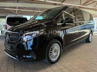 Gebraucht Mercedes V300 Avantgarde 237 PS (174 kW) 2025 Obsidianschwarz metallic Van / Kleinbus