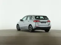 Gebraucht Mercedes B200 Progressive 163 PS (119 kW) 2025 Silber Kleinwagen