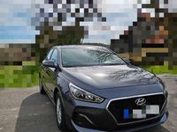 Gebraucht Hyundai i30 101 PS (74 kW) 2017 Kleinwagen